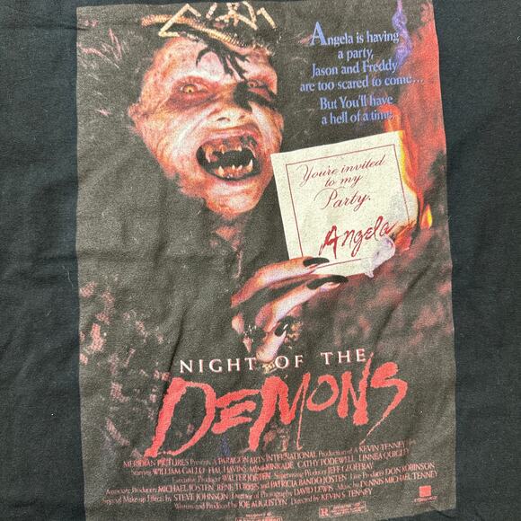 Vintage Night of the Demons 80s Cult Classic Horror Movie T-Shirt Medium - Picture 3 of 4